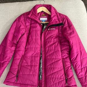 Colombia jacket, omni-heat.Rarely used.